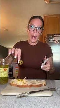 The ONLY way to make grilled cheese while losing weight 🔥 #recipe #mukbang #weightloss