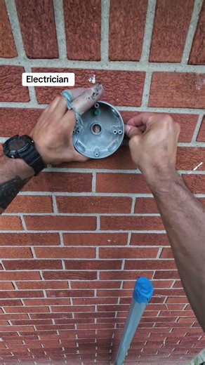Choose your deep hole expert #tools4life #constructionfails #tooltips #contractors #carpentrytools