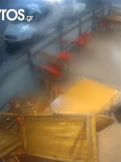 Ανεμοστρόβιλος στην Αλεξανδρούπολη του Έβρου προκάλεσε μεγάλες καταστροφές και πτώσεις δέντρων 10-1-26 🌪️🌪️⛈️⛈️😲😳. 🎥 Video: e-evros.gr ( 🟦 Facebook ) #storm #Alexandroupoli #evros