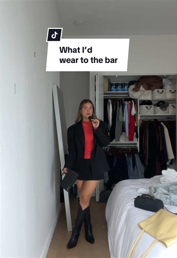 Stylish Bar Outfit Ideas for Spring Nights