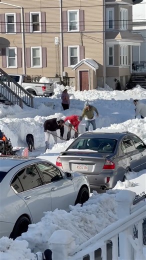 Great job New Bedford! Let's get through this together. "This deserves recognition….. everyone on my street working together to clear up the street." - Kelly Vieira | New Bedford Guide
