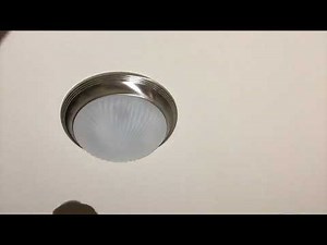 DIY stuck light globe. Change a lightbulb