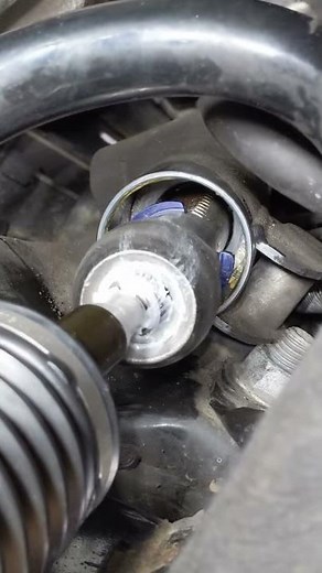 2013 Volvo XC60 --// Steering Rack Failure