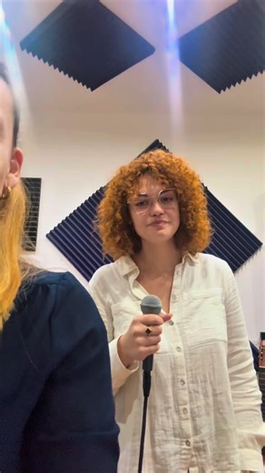 Raye’s songs all have that phrase!! This is the one in Oscar Winning Tears - and here is how me and the talented @michelagaleaofficial broke it down slowly during our session at the studio today! @vocalboothstudios #voicecoach #raye #oscarwinningtears #songcover #vocalchallenge #singinglessons #malta | Pamela