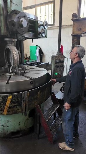 Pump casing machining on the VTL 🔥🇪🇬 #machining