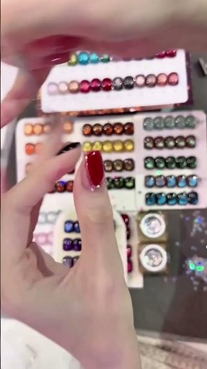 Cat eye nail design idea 131