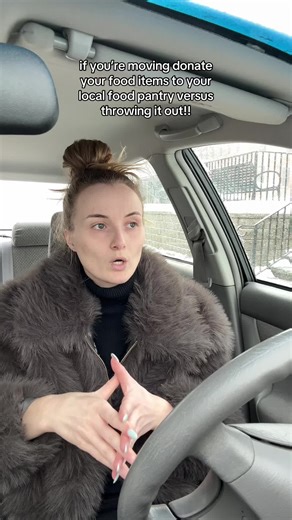 Donate Food Items When Moving to Local Pantries