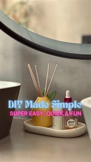 Essential Oils made simple on Instagram: "✨ DIY Reed Diffuser — the natural way 🌿 Did you know that using carrier oil instead of water makes your diffuser last longer? Carrier oils release the scent slowly and evenly, while water dries quickly and fades fast. All you need is your favourite oils, a bottle, and reeds — simple, fun, and 100% natural! 💛 #EssentialOilsMadeSimple #NaturalHome #ReedDiffuserDIY #EssentialOils101 #SimpleLiving #NaturalAroma #DIYHomeDecor #CleanLiving #LavenderLove #Swe