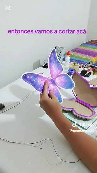 NUNU NEÓN on TikTok