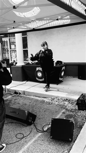 Thank you to Jamtite Records allowing me to bless the Mic. This was my first time performing redline and also performing at an open mic so I was helllla nervous.. next time will be better. Part of being an artist is the constant growth that occurs. I’m excited to see what god has in store for me 🥀 #femalerap #hiphopmusic #foryoupage #viraltiktok