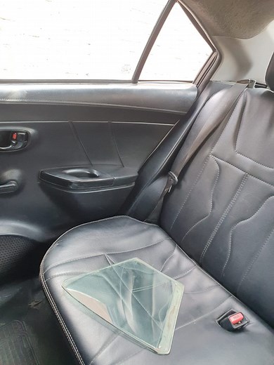 Tienes un TOYOTA YARIS? así te roban la computadora de tu Toyota Yaris lamentablemente es muy sencillo de sacar y no toma mucho tiempo Asegura tu computadora y olvidate de los robos Cotiza tu instalación al WhatsApp 930709809 para más detalles O Visitenos en Av los diamantes y Av Santa Fe Lima SMP Google maps : CJ7 CARS | CJ7 CAR'S