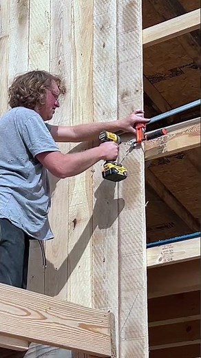 How to Straighten Vertical Siding #straighten vertical siding