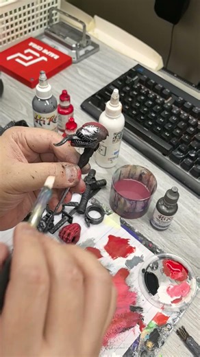 Venompool Marvel Legends action figure custom repaint. 🧿🙏