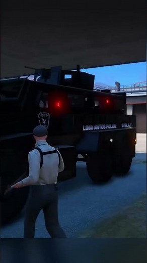 Shoot everyone you see in GTA 5 RP