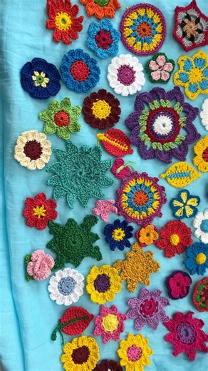Crochet flower appliques +917893772669 #crochet #crochetapplique #flowers #crochetflower #fashion