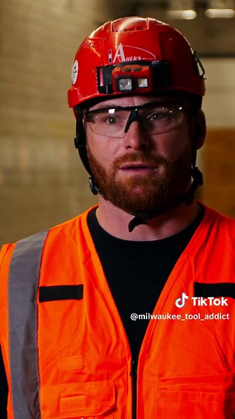 M18 FUEL RINGER Roll Groover: Cordless Convenience