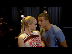 Glee - Everybody Talks (Full Performance)