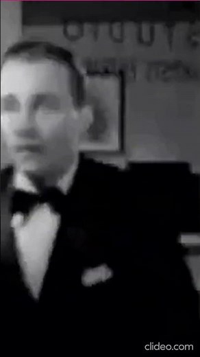 Bing Crosby sings I Apologize💞The Big Broadcast in 60Sec💕driving a taxi🚖32mix #Shorts🔉