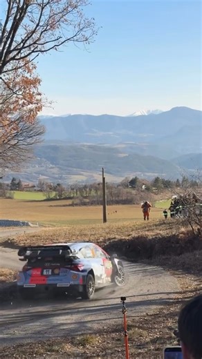 Thierry Neuville 🇧🇪 Crash Shakedown WRC Rally MonteCarlo 2026 ⚠️ Thank you @andreajrbessone 📽 #leandrolemosmotorsport | Leandro Lemos Motorsport