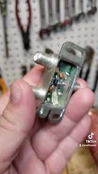 Cable Splitter - What's Inside?