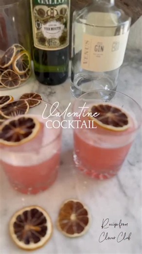 The Clover Club 🍸 Soft, balanced, not too sweet, and quietly one of my favorite cocktails. The egg white gives it that smooth, velvety finish that makes it feel extra special. Traditionally served in a coupe… but here I am pouring it into a whiskey glass because that’s what was clean and honestly? No regrets. ✨ Perfect for Valentine’s Day or a cozy night in when you want something that feels thoughtful but is still easy to make. Comment “CLOVER” and I’ll send you the full recipe. 💌 | Create wi