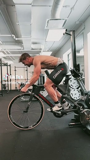 Optimize Your Start: Muscle Groups for Track Bike Athletes