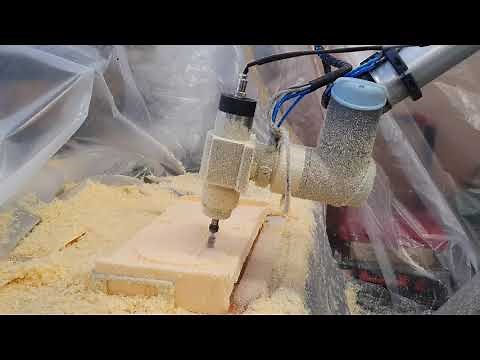 OVI - ROBOT CNC MACHINING UNIVERSAL ROBOTS UR 10 E-SERIES