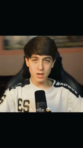 Artifakt bilan qishloqi 1 odam