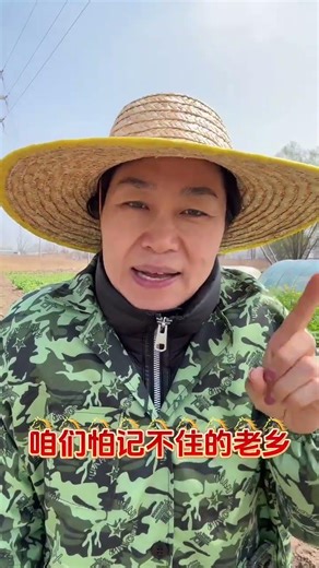 Egg Shells + Cucumbers = Organic Gold! Easy Fertilizer Hack