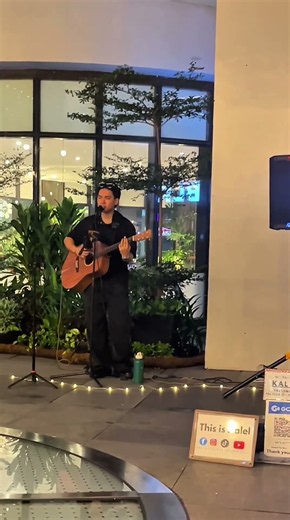 The closer i get to you #livemusic #cover #busker #music