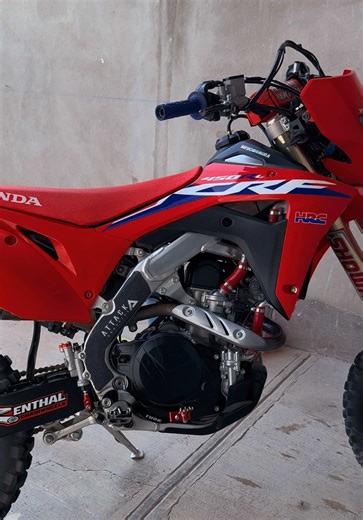 Exploring the Honda CRF450: A Biker's Dream