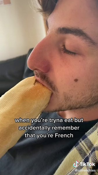 Baguette for the win, sorry Domino’s #french #baguette