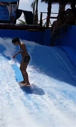 Tum Nonsee on the FlowRider at AquaZone Pattaya Thailand Columbia Pictures Aquaverse Waterpark