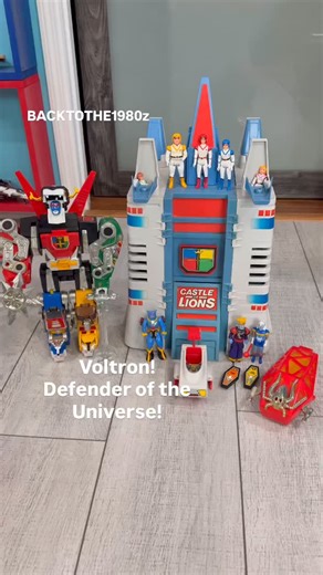 Backtothe1980z on Instagram: "Here’s my Voltron, Castle of Lions, and figures. I love castle playsets. They are some of my favorites! Who had this growing up? Voltron Defender of the Universe! #toycollection #80stoys #80s #1980s #genx #1984 #voltron #cartoons #80skid #vintagetoys"