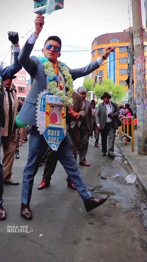 🇧🇴 en Gran Poder Fraternidad Morenada Juventud San Pedro residentes de achacachi - catedraticos #danza #folklore #LaPaz #Bolivia #ensayo #cultura #jesusdelgranpoder | Elegante Producciones