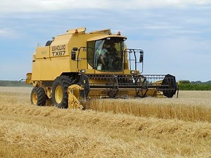 [GoPro] Moisson d'orge 2015 | ETA L'Hostis | NH TX67