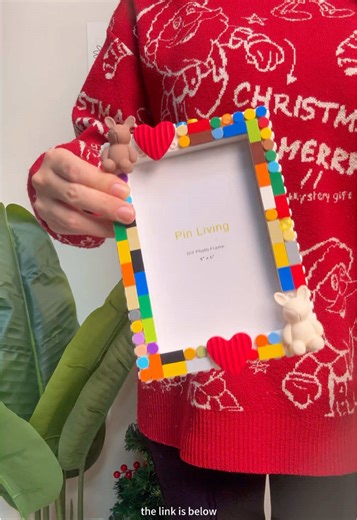 Affordable Customizable Photo Frames for Creative Gifts