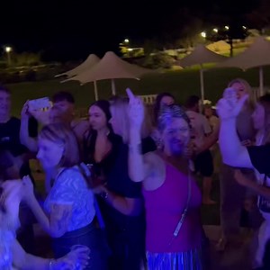 Hallelujah !!!!! What a vibe !!! Thank you Voices Of House for an incredible afternoon / evening 😎🙏 | Dr Packer