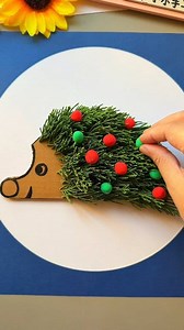 Make a cute little hedgehog with pine and cypress and packaging boxes #fblifestyle | Art, Crafts and Journals