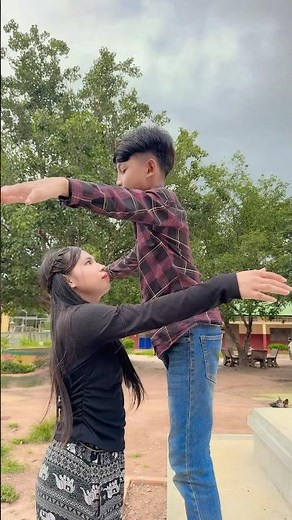 💖 Hug Boyfriend So Sweet & Lovely 😍 | Cute Romantic Couple Moments ✨ #CoupleGoals #SweetLove