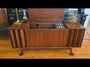 1960's zenith x930 mid-century modern stereo Record Player console