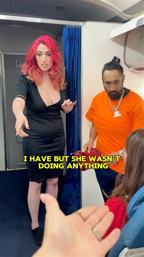 He was removed from the flight for being overweight | Chynna S