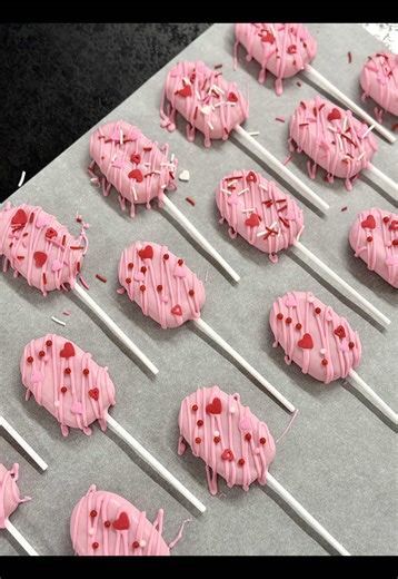 Comparing Cake Pop Methods: Hot Steam vs. Icing