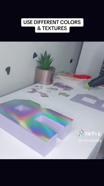 3D Letters can be used for party or room decor. They’re easy to make and whether you are just a DIY mom like me or want to asd them to your etsy shop you wont regret making these. If you want a more in depth tutorial, head over to my bio for my class on these letters. #fyp #etsysmallbusiness #etsytips #sidehustleideas #creativefabrica #3dletters #3dletter #diyproject #diymom