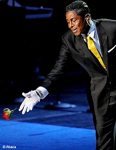 Le fils caché de Michael Jackson accueilli par la famille ? - Elle