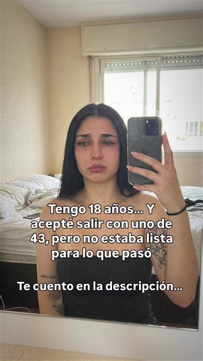 Ayer acepté una cita con alguien que conocí en Tinder. Me arreglé con ilusión… hacía tiempo que no me sentía tan nerviosa por conocer a alguien. Llegué al restaurante primero. Cuando él entró, venía sonriendo… pero apenas me vio, su cara cambió. Su sonrisa desapareció. Su mirada también. Durante la cena hablaba poco. Evitaba mirarme. Yo no entendía qué pasaba… hasta que lo entendí todo sin que dijera una sola palabra. Terminamos de comer y dijo: “Ya vuelvo, voy al baño.” Nunca volvió. Me dejó so