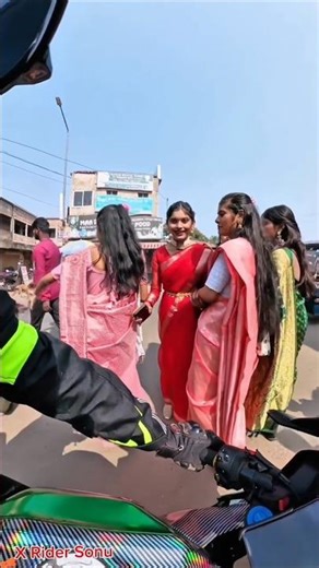 Omg 😱 Girls Reaction 😍 #shorts #girlsrection #shortsfeed