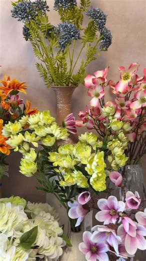 Spring called… and she brought FIVE pallets of florals 🌷✨ Our newest silk flower arrivals are officially unboxed and they are that good. Think lush stems, fresh colors, and all the spring vibes without the wilting. Perfect for centerpieces, entry moments, porches, and those “just one more stem” projects 💐 Run (don’t walk) to see what’s new, these won’t last long. #silkflowers #fauxflowers #artificialflowers #silkflorals #fauxflorals #realisticflowers #permanentbotanicals | Magnolias