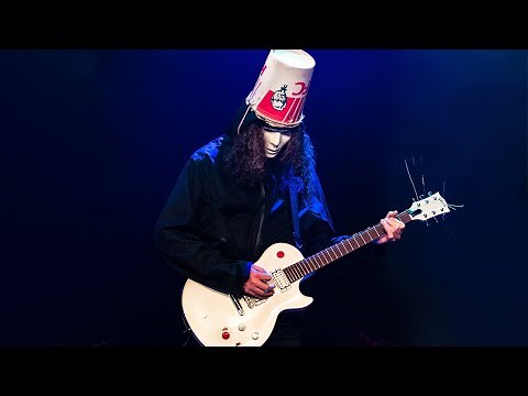 Buckethead plays a Gloriously RAW Guitar Solo 😮🤘