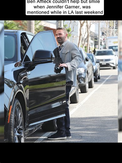 Ben Affleck Smiles at Mention of Jennifer Garner in LA